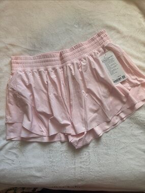 Lululemon Shake it Out Shorts 2.5 inch